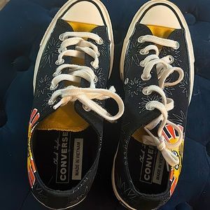 Size 8 sun converse